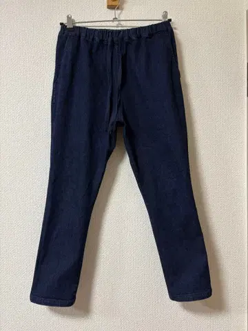 트래버유 매뉴얼 스트레치 데님 페그 팬츠 이지 데님 팬츠