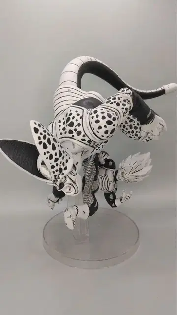 제일복권 드래곤볼 피규어 C상 베지터 VS 셀 리페인트