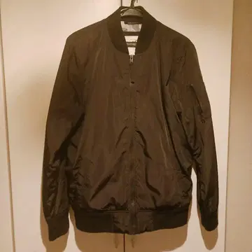 블랙 MA-1 플라이트 자켓