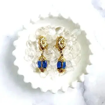 [스와로브스키] 빈티지 골드 블루 귀찌