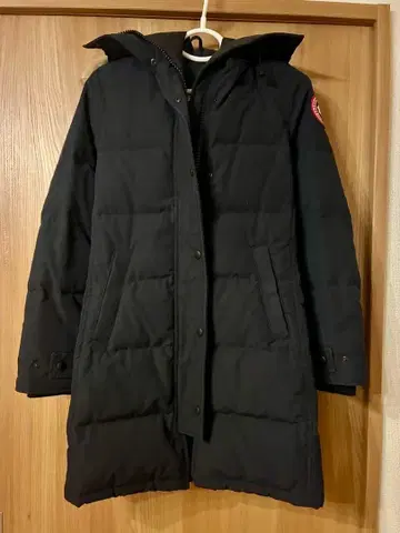 Canada Goose 2302JL 매켄지 후드티 다운 자켓
