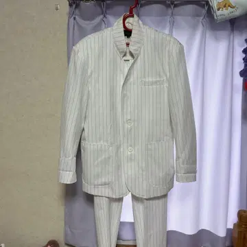 화이트 스트라이프 캐주얼 수트 스트라이프 상하의 세트