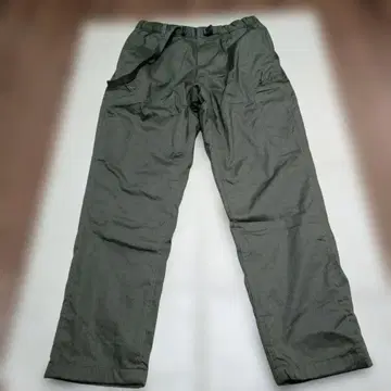 미사용 유니클로 남자 카키색 히트텍 워크 팬츠 M