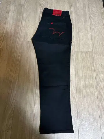 EDWIN 에드윈 EG503 스트레치 스트레이트 블랙 데님