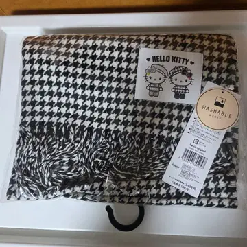 헬로키티 스톨 (흑백 걸리시 쌍둥이 코디)