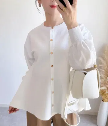 &.nostalgia ZOZO 한정판 페플럼 튜닉 가디건 화이트