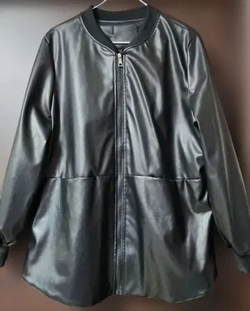 블랙 합성 피혁 자켓 미디 기장