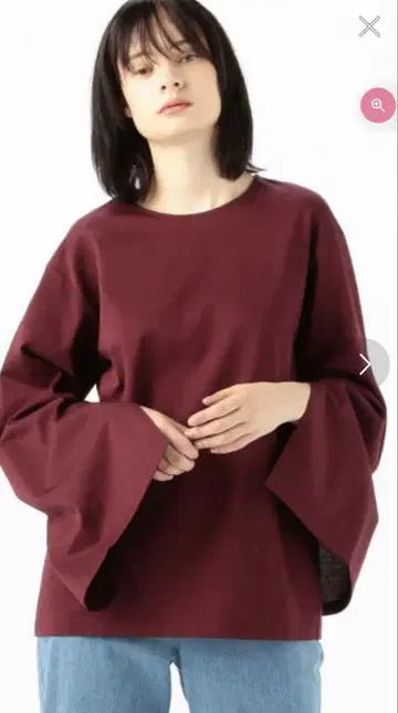 TOMORROWLAND MACPHEE 티셔츠 미사용