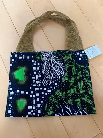 잎 무늬 토트백 새상품