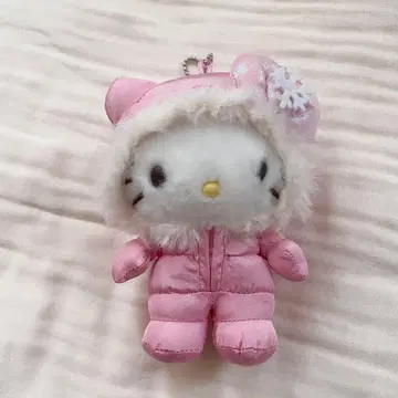 헬로키티 후와푸쿠 윈터 마스코트 홀더 다운 코트 다운