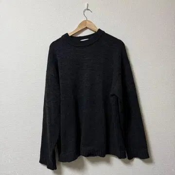 remer 다크 그레이 크루넥 니트 M 사이즈