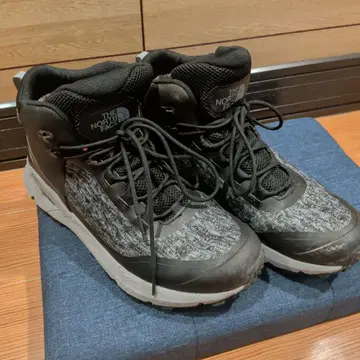 THE NORTH FACE 아웃도어 신발 그레이 25.5cm