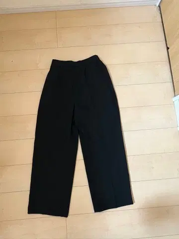 모두의 리퀘스트 스트레이트 팬츠 S 사이즈