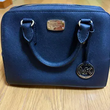 Michael Kors 블랙 핸드백