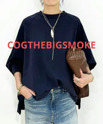새상품 COGTHEBIGSMOKE MUSE 별주 DAISY 상의 네이비