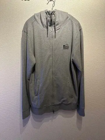 [ 11/8까지 ] 버튼 그레이 풀 집업 후드티