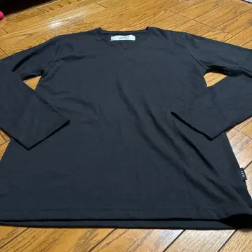 AKM V넥 긴팔 티셔츠 블랙 L