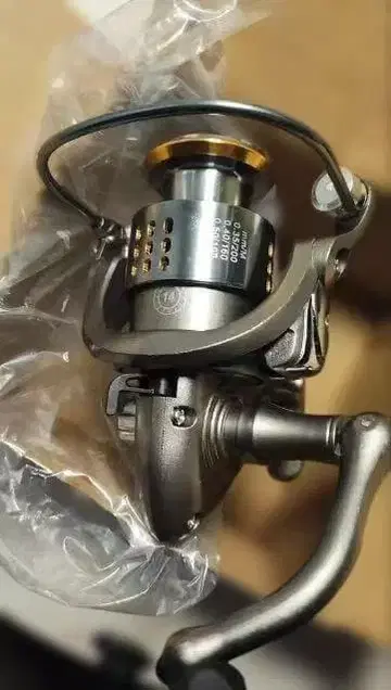 빙어 릴 실버 경량 설계