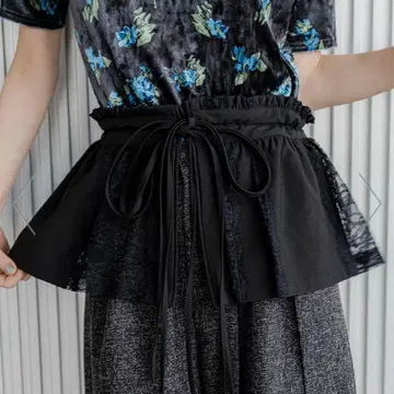 HARE 레이스 멀티 페플럼 튜닉