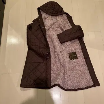 매킨토시 방한 코트 푹신하고 고급스러움 있습니다