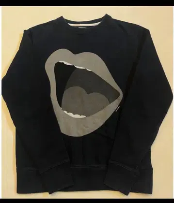 Saturdays NYC 맨투맨