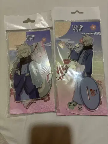 오늘부터 신령님 한국 카페 한정판 토모에 아크릴 스탠드