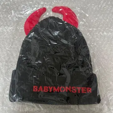 BABYMONSTER 뿔 달린 니트 모자 [ 미국 VIP 혜택 ]