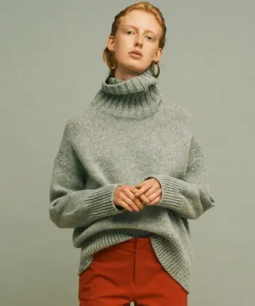 GALERIE VIE 갤러리 바이 파인 울 터틀넥 스웨터