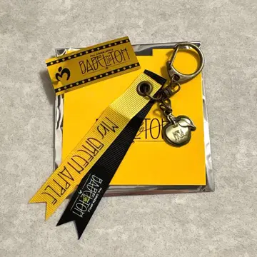 바벨탑 미세스 랜덤 가챠 키링 E 리본 은테 포함