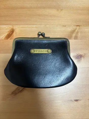 vasco 블랙 가죽 가마구치 코인 케이스