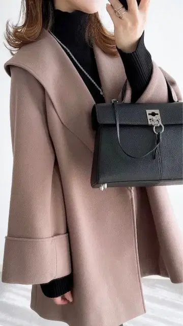 베이지 코트 노스탤지어