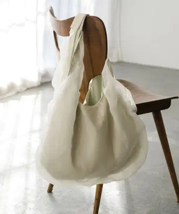 카스타네 오간자 미디엄 백 아이보리