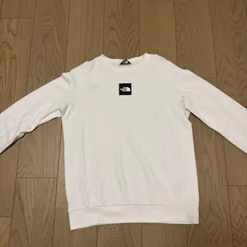 The North Face 화이트 크루넥 트레이닝복 맨투맨