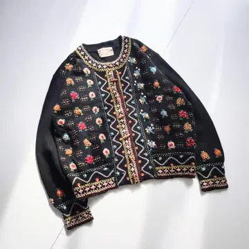 빈티지 꽃무늬 자수 니트 가디건 블랙 SV1