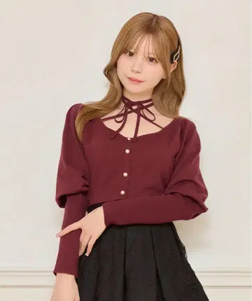 아프레 주르 [ 끈 탈부착 가능 ] 퍼프 슬리브 숏 니트