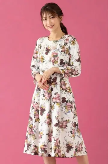 로즈 프린트 원피스 사이즈 46