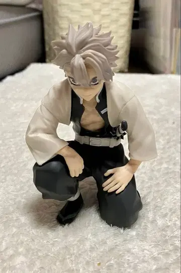 귀멸의 칼날 쵸코노세 프리미엄 피규어 시나즈가와 사네미