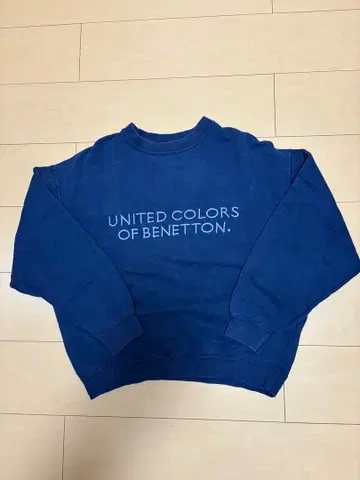 UNITED COLORS OF BENETTON 네이비 맨투맨