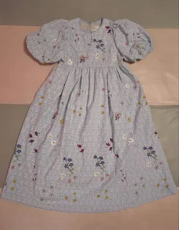 [ 새상품급 ] chesty 자카드 자수 퍼프 슬리브 원피스