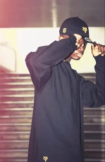 SEE SEE 자이언츠 NEW ERA 콜라보 롱T