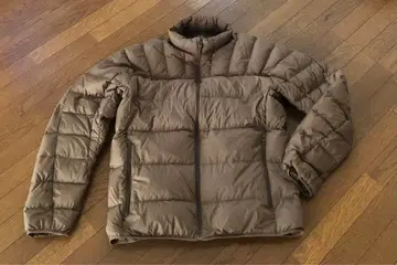 유니클로 UNIQLO 울트라 라이트 다운 자켓 3D 컷 브라운 L