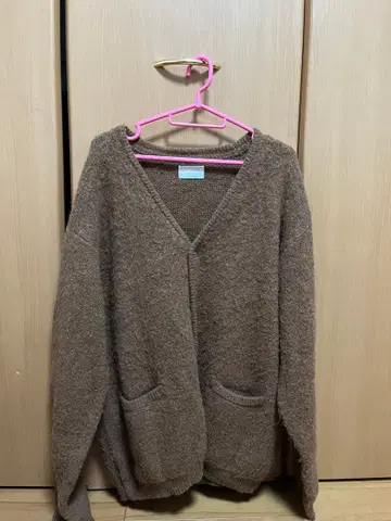 브라운 가디건