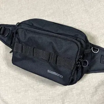 [거의 새상품] 시마노 힙백 블랙 M 단종품