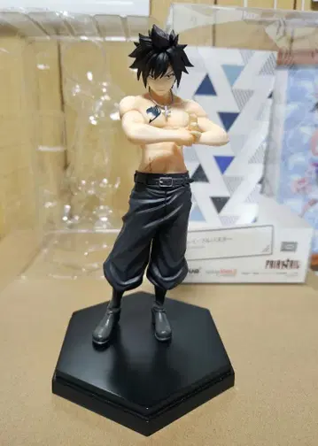 가격 인하 페어리 테일 그레이 피규어