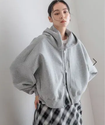 LOWRYSFARM ZIP 숏 후디