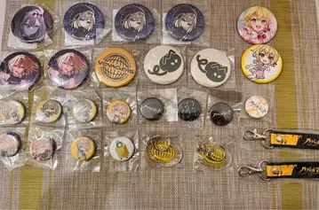 나츠메 이츠키 캔뱃지, 아크릴 키링 등 묶음 판매