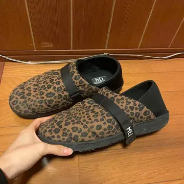 레오파드 무늬 슬립온 여성용