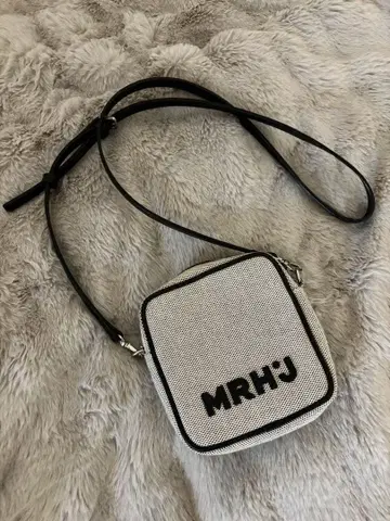 말헨 제이 숄더백