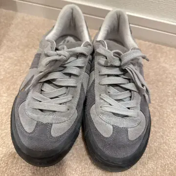 REPRODUCTION OF FOUND 그레이 스니커즈