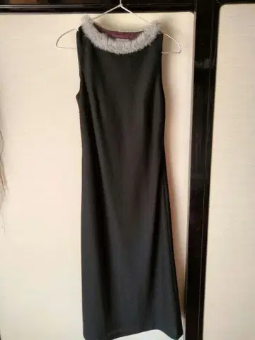 블랙 슬리브리스 원피스 38 퍼 포함